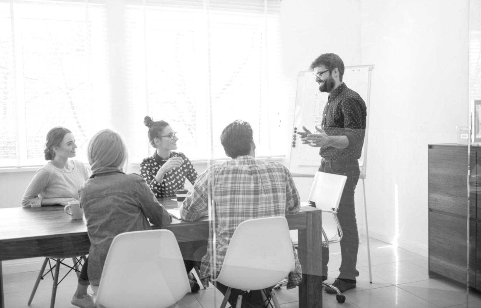 Büroumgebung Finanzplanung